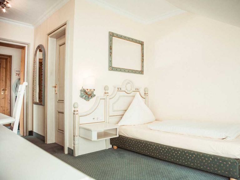 Einzelbett in unserem Einzelzimmer im Hotel Limmerhof